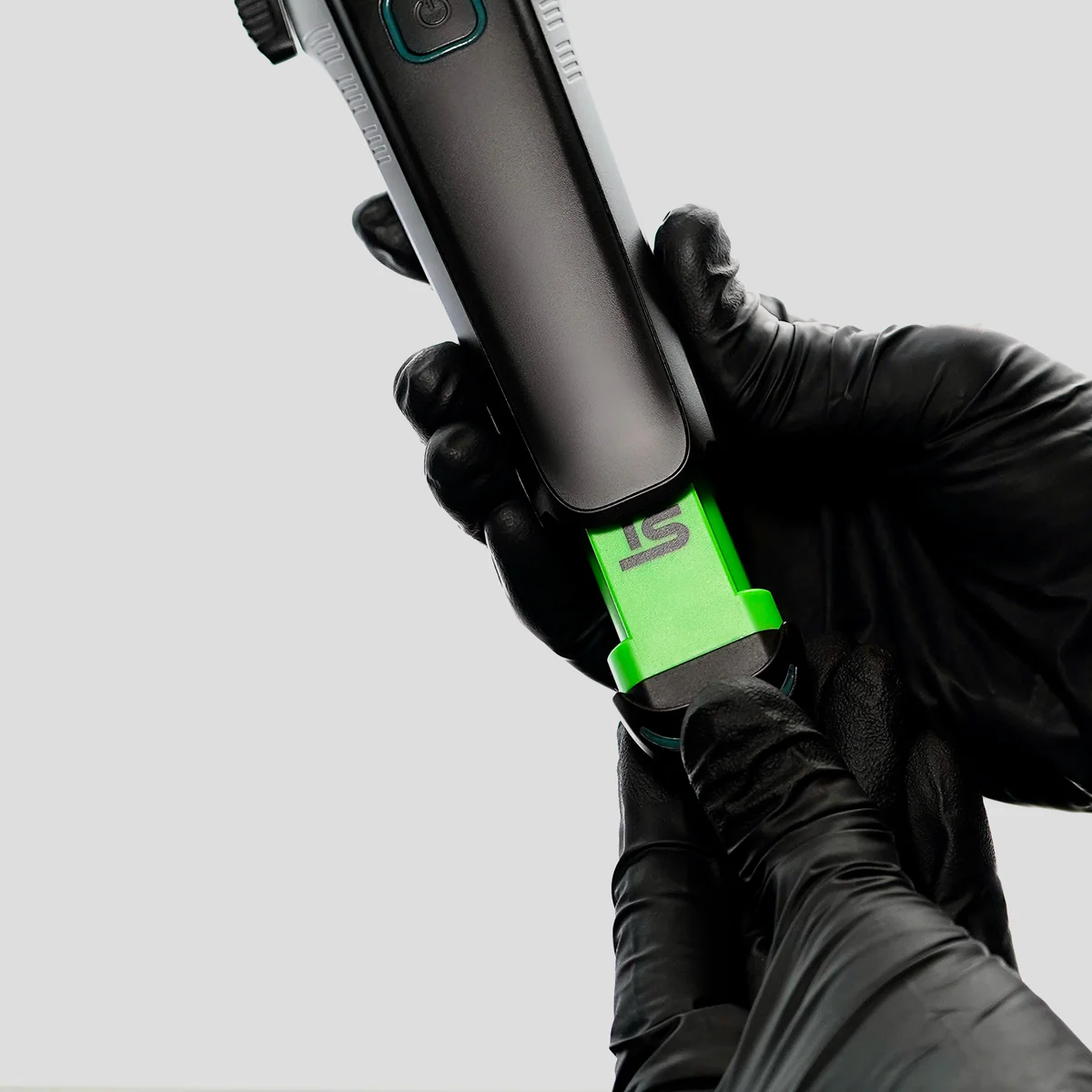 Supreme Trimmer Battery for Recharge Clipper-NRG3200 - Image 5